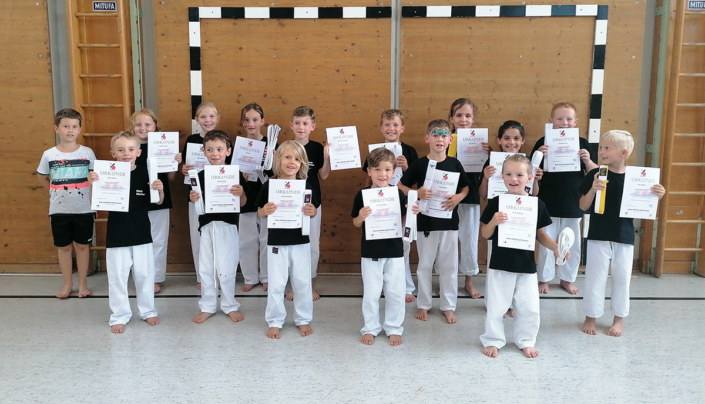 Kinder Karatekids in Ergoldsbach